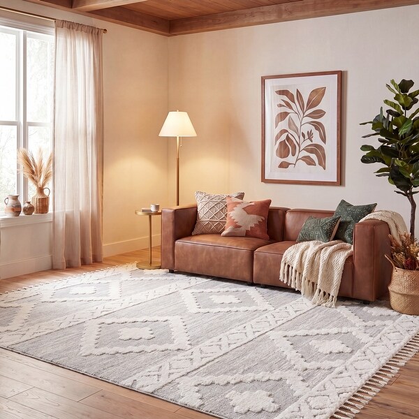 SAFAVIEH Moroccan Tassel Shag Lynae 2-inch Thick Rug - On Sale