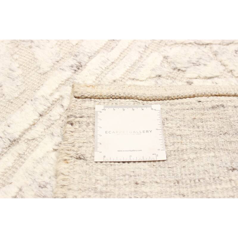 Tangier Ivory Rug 4'10" x 7'10" - 4'10 x 7'10