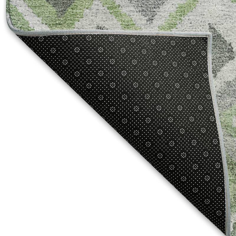 Machine Washable Indoor/ Outdoor Boho Moroccan Chantille Rug