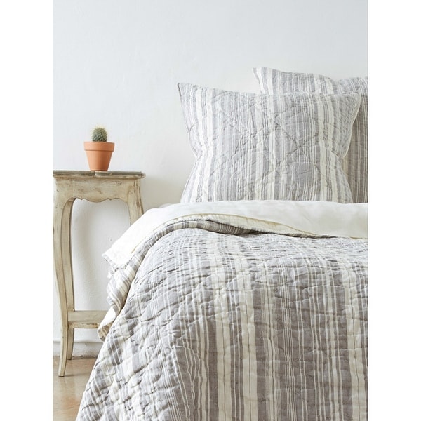 Bed bath new arrivals and beyond quilt
