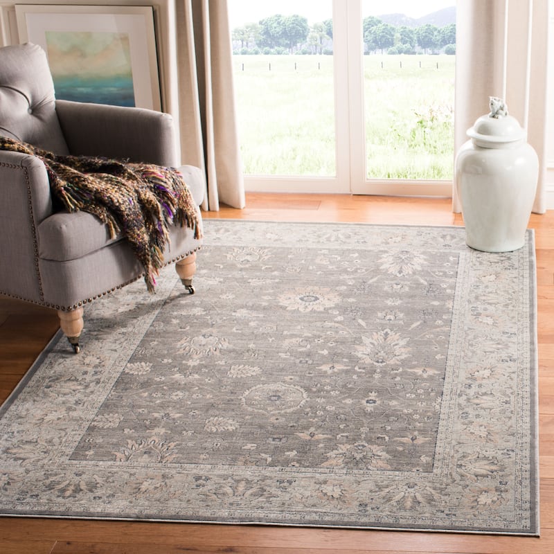 SAFAVIEH Vintage Lyda Traditional Oriental Rug - 5'3" x 7'6" - Grey/Beige
