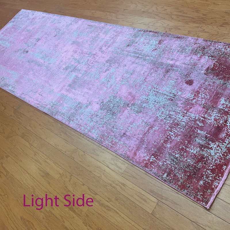 HERAT ORIENTAL Turkish Modern Erased Design Wool & Silk Runner - 3'3" x 9'10"