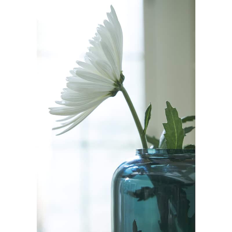 Signature Design by Ashley Inisland Blue Vase