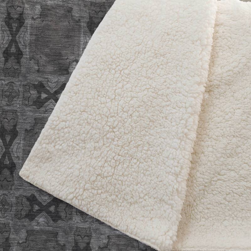 Premium Machine Washable Boho Moroccan Sherpa Throw Blanket