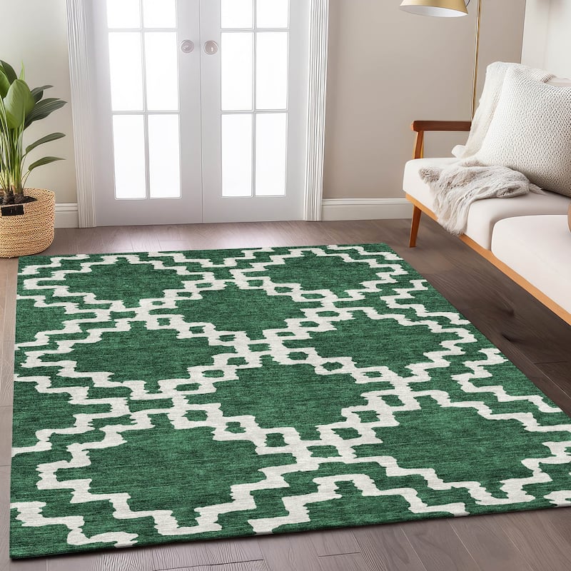 Machine Washable Indoor/ Outdoor Chantille Geo Trellis Rug