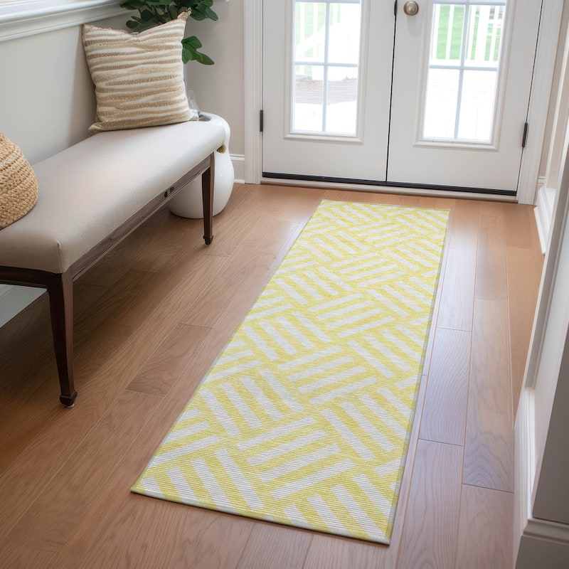 Machine Washable Indoor/ Outdoor Chantille Geo Contemporary Rug - Yellow - 2'3" x 7'6"