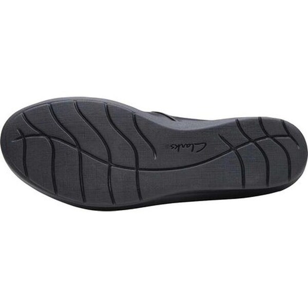 clarks women's hope race loafer