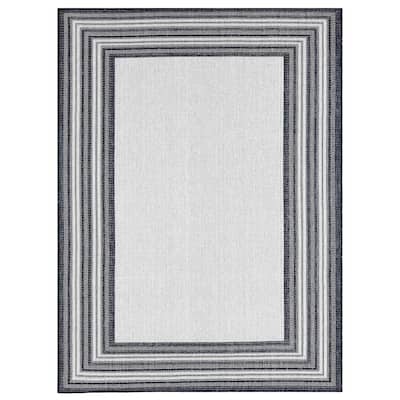 Nicole Miller New York Patio Country Layla Border Indoor/ Outdoor Rug
