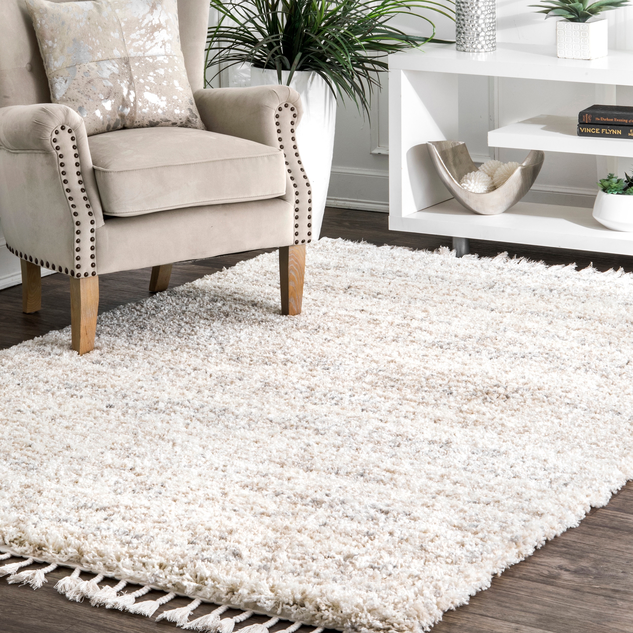 Nuloom Thelma Modern Shag Tassel Area Rug