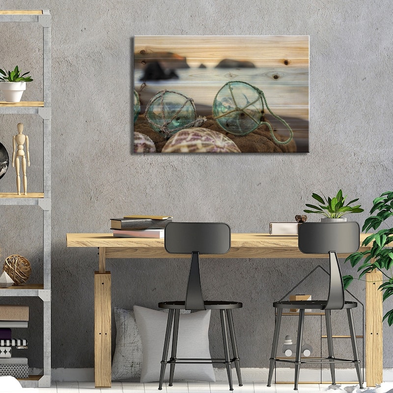 Crescent Beach Shells XVI Print On Wood by Alan Blaustein - Multi-Color