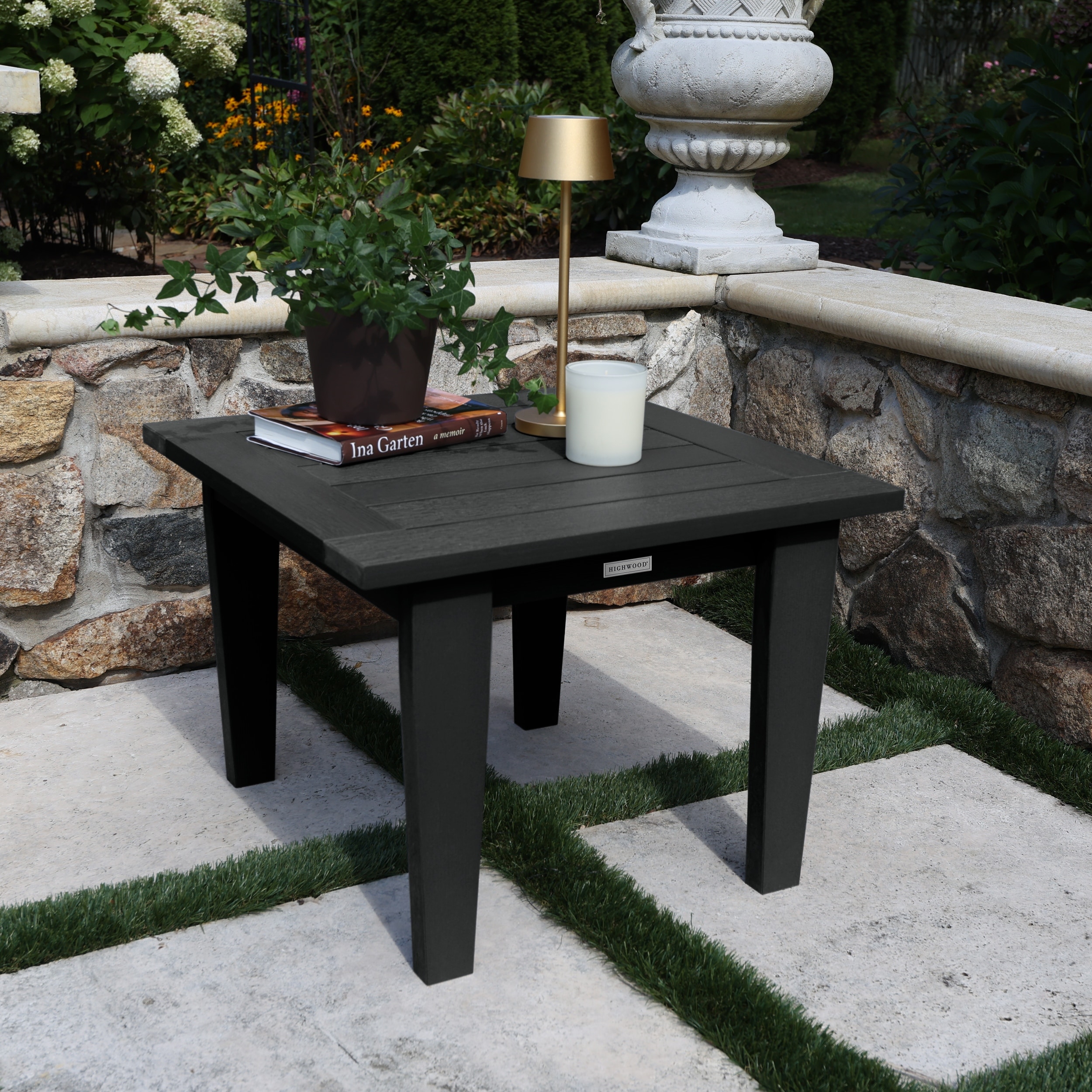 HIGHWOOD Lehigh Outdoor Side Table