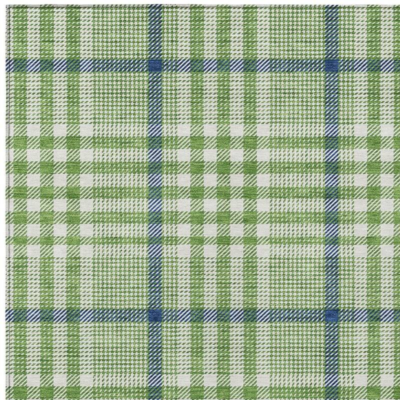 HomeRoots Plaid Transitional Rectangle Outdoor Rug