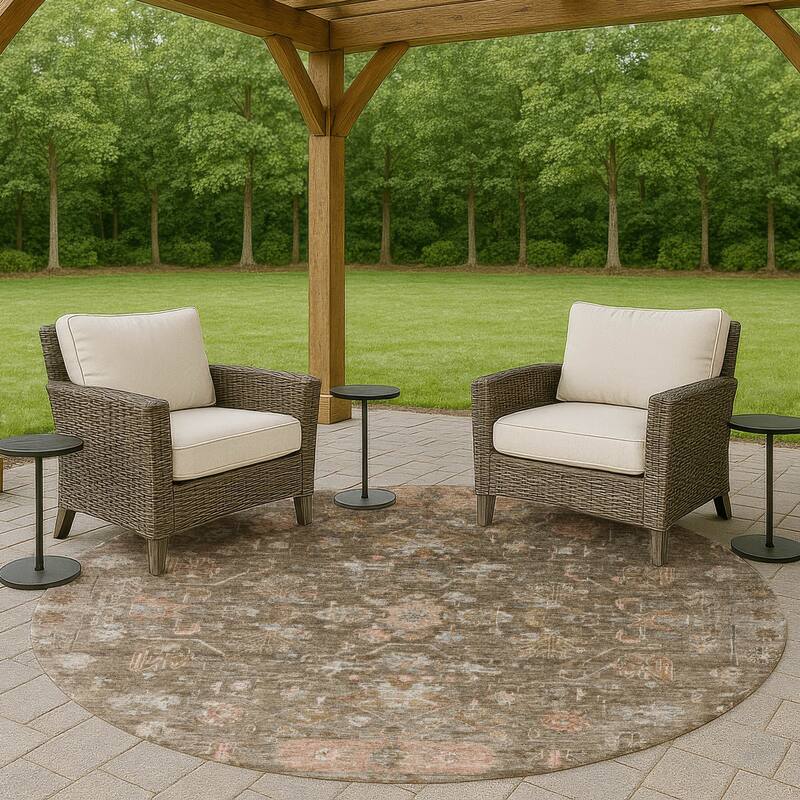 Machine Washable Indoor/ Outdoor Traditional Border Chantille Rug - Brown - 8' x 8'