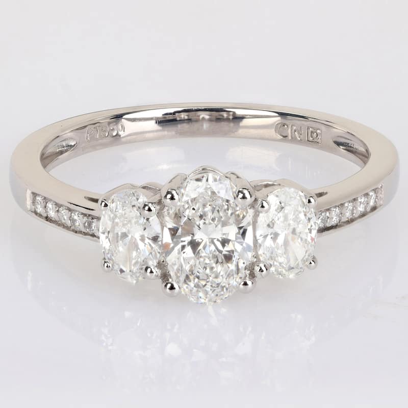 Miadora White Platinum Oval Round or Emerald Diamonds 3-Stone Engagement Ring 1ct TDW