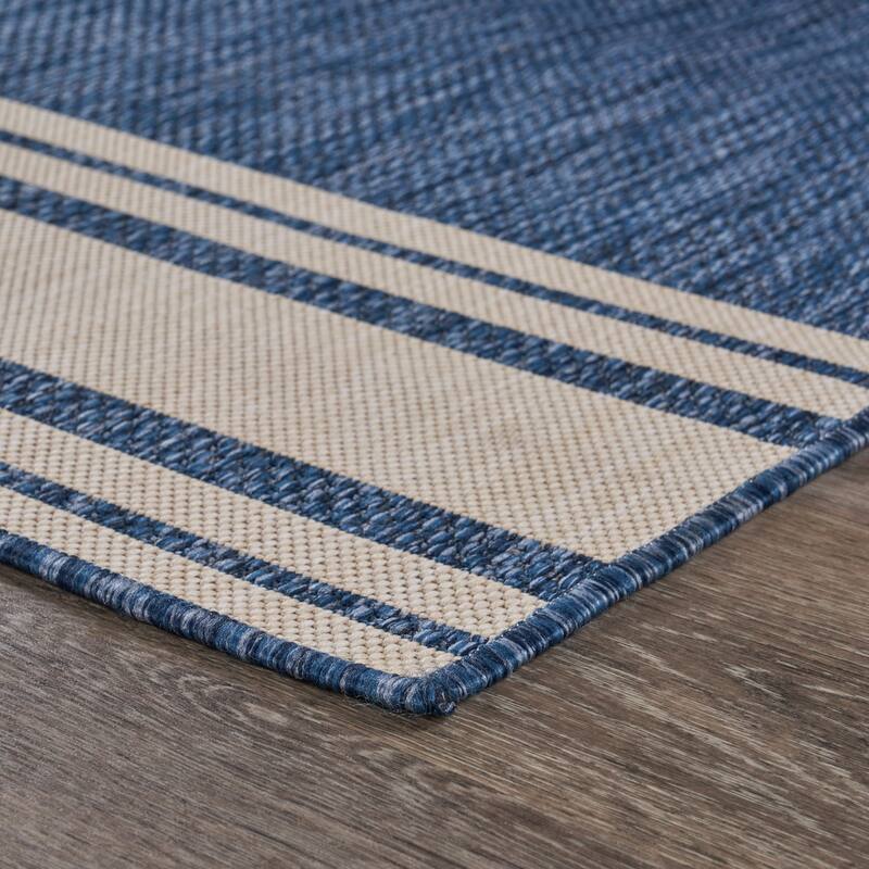 Sevita Tides Nautical Compass Blue/White Indoor/Outdoor Area Rug