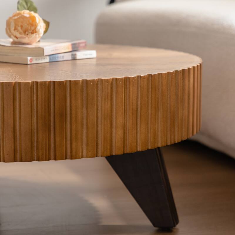 Round Vintage Coffee Table Home Decor Coffee Table with 3 Solid Wood Legs, for Living Room, Natural Color