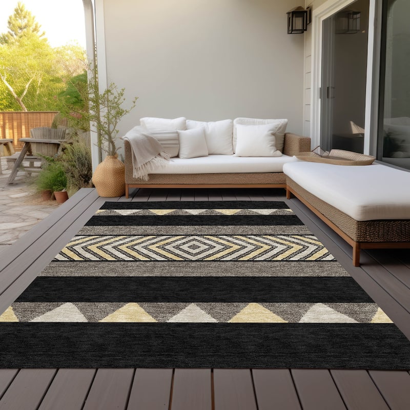 Machine Washable Indoor/ Outdoor Global Boho Chantille Rug - Black - 9' x 12'