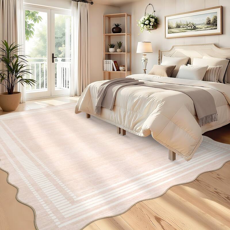Garvee Scalloped Modern Bordered Area Rug