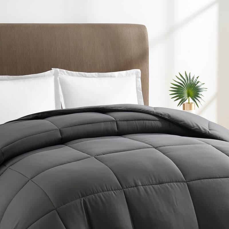 Clara Clark All-season Down Alternative Comforter