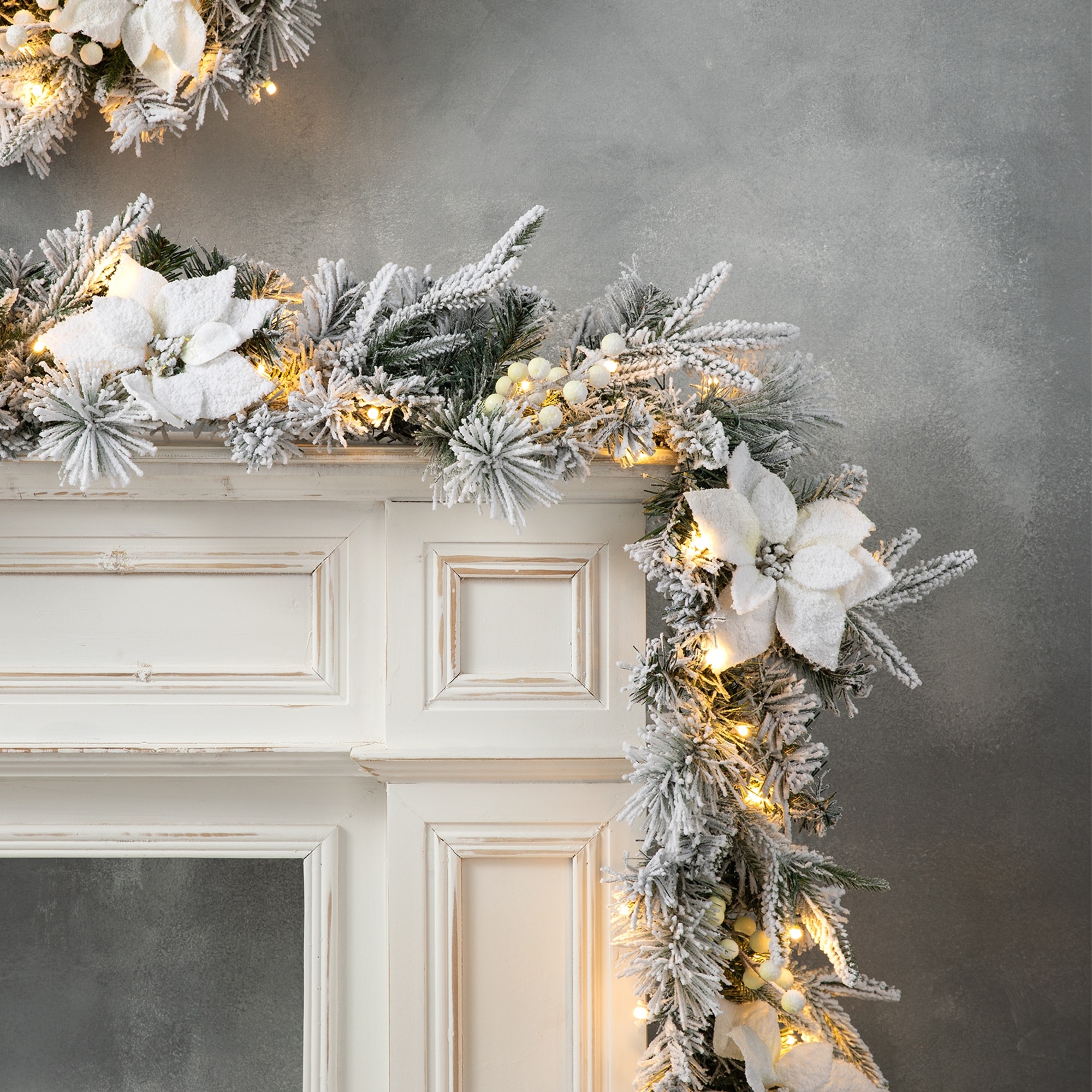 Glitzhome Set of 2/4 6ft Pre-Lit Flocked Greenery Pine White Poinsettia Christmas Garland