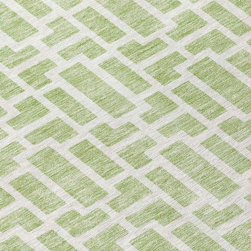 Machine Washable Indoor/ Outdoor Chantille Contemporary Geo Rug