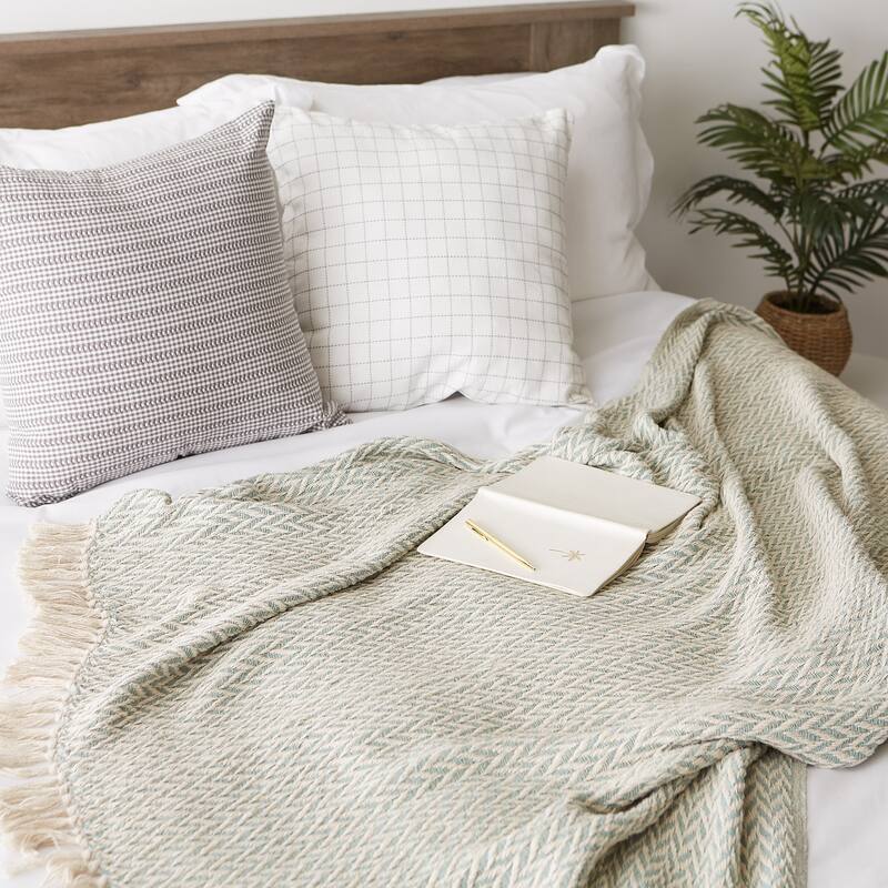 Stone Handloom Chevron Throw