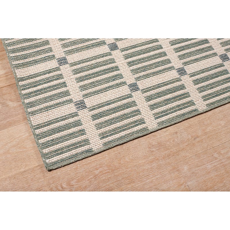 Terra by Obeetee Canyon Grid Green Rug - 3'3" x 5'