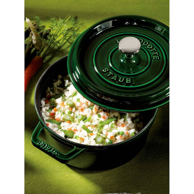 STAUB Cast Iron 2.75-qt Round Cocotte