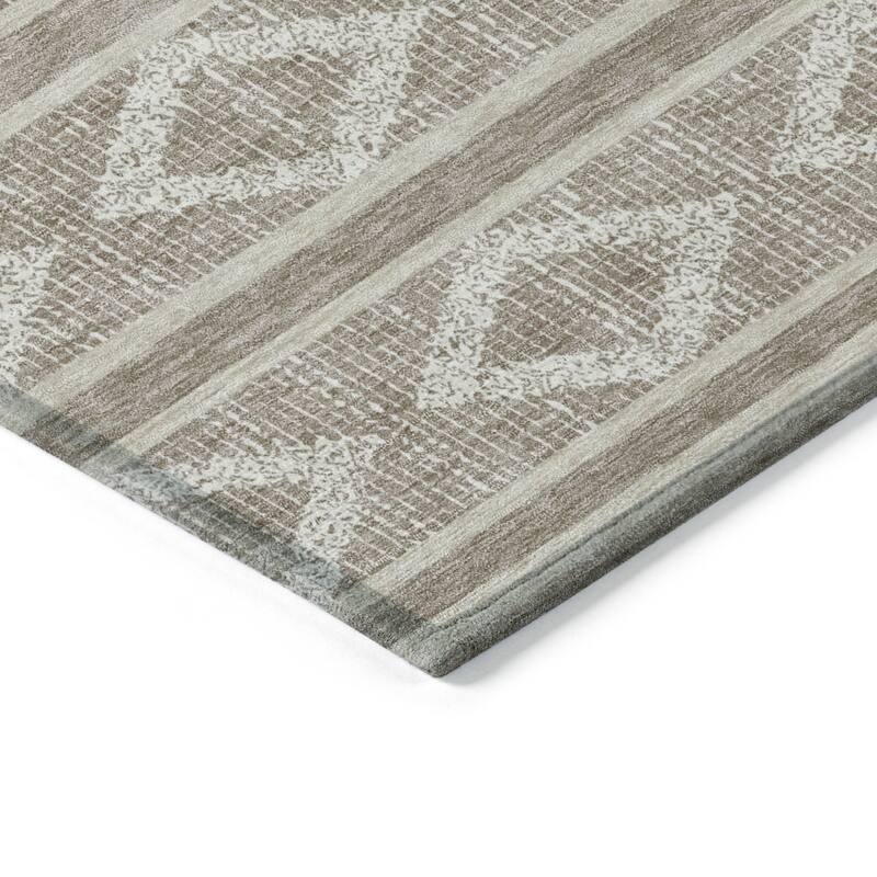 HomeRoots Geometric Transitional Rectangle Outdoor Rug