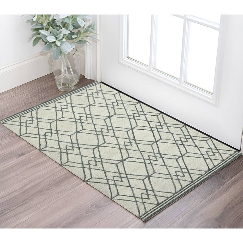 HomeRoots Geometric Lodge Rectangle Area Rug - 36.00 in. x 24.00 in.  x 0.35 in.