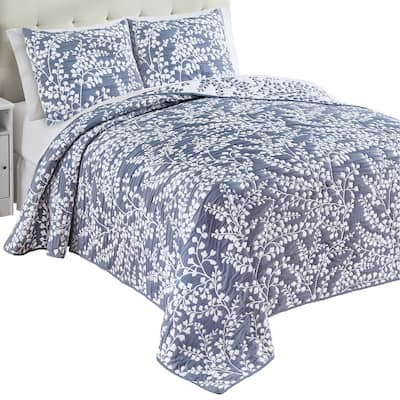 Jacquard Textured Leaf Design Reversible Bedspread