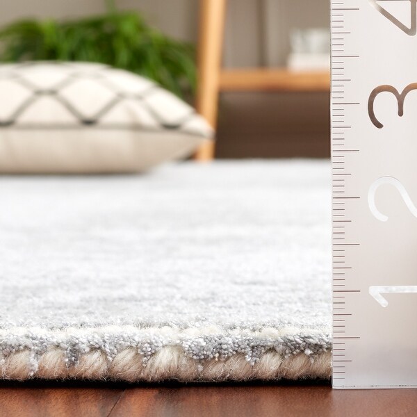 SAFAVIEH Handmade Mirage Juhi Contemporary Viscose Rug