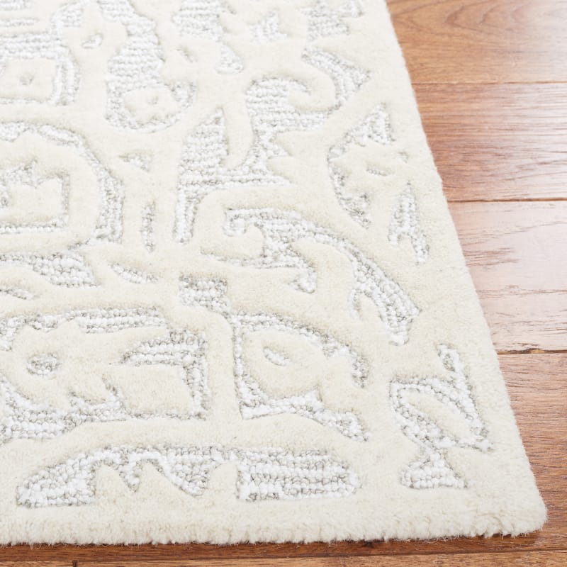 SAFAVIEH Handmade Antiquity Rensine Rug