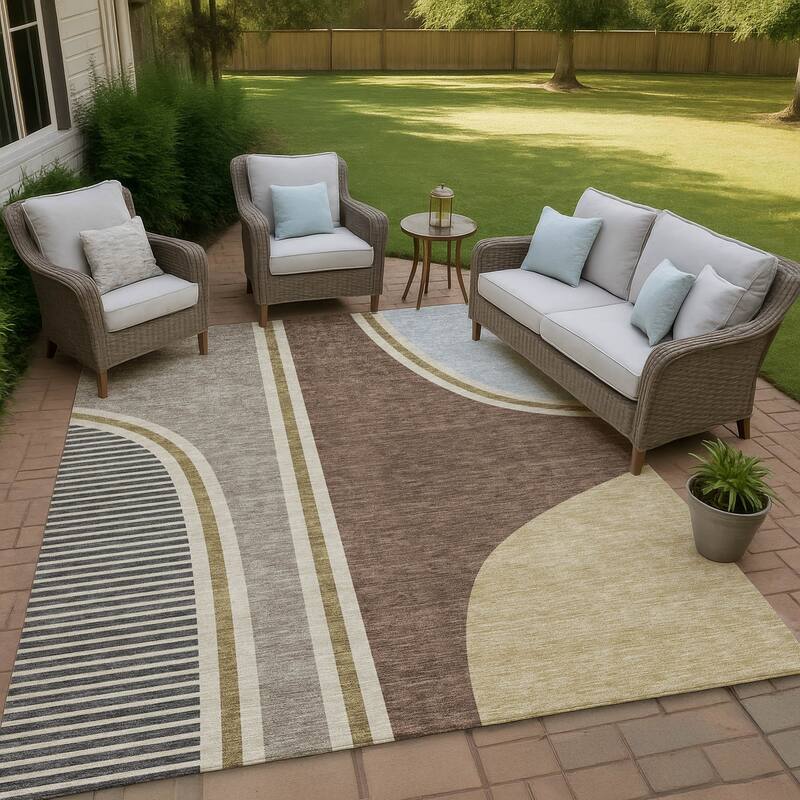 Machine Washable Indoor/ Outdoor Contemporary Keely Chantille Rug - Brown - 3' x 5'