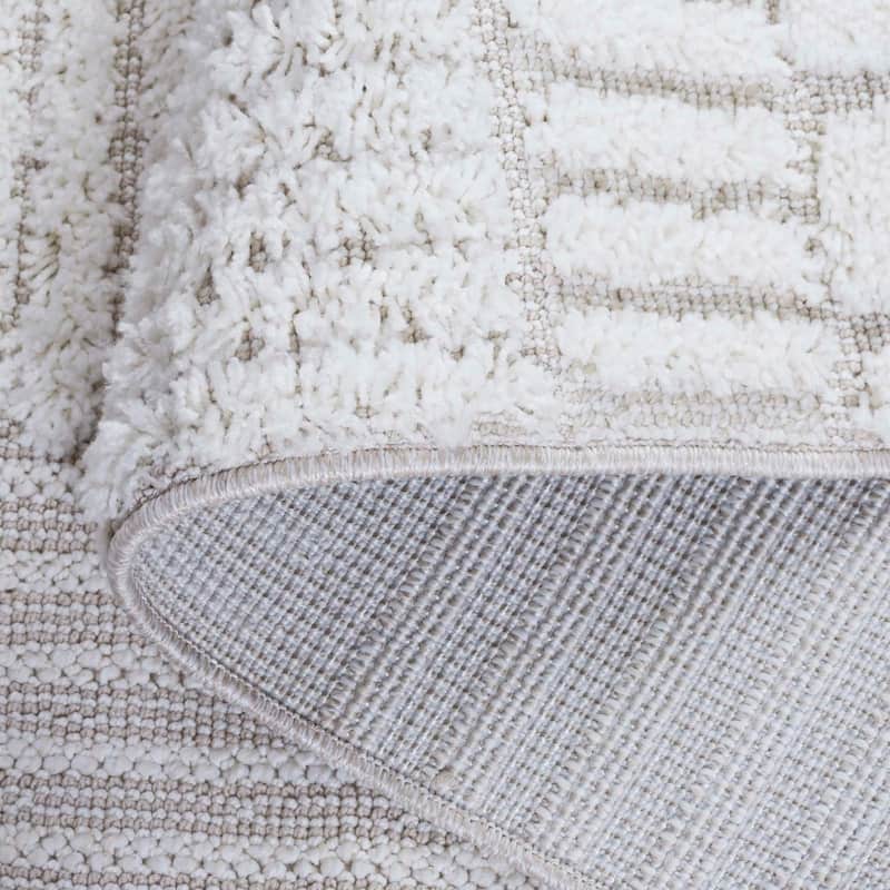 SAFAVIEH Trends Wilda Geometric Rug