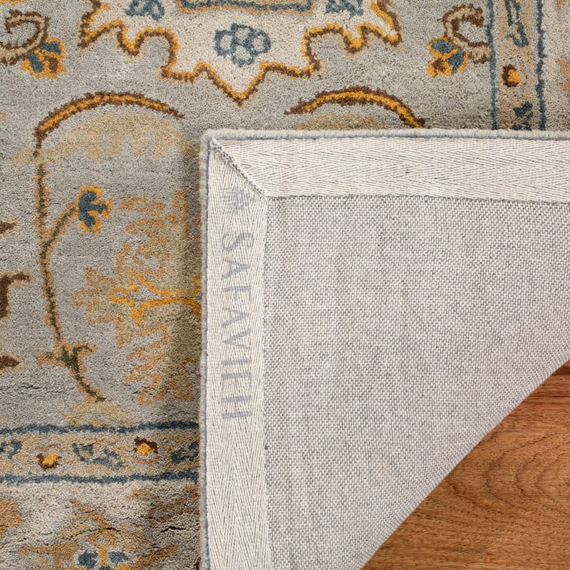 SAFAVIEH Handmade Heritage Dot Daisy Traditional Oriental Wool Rug