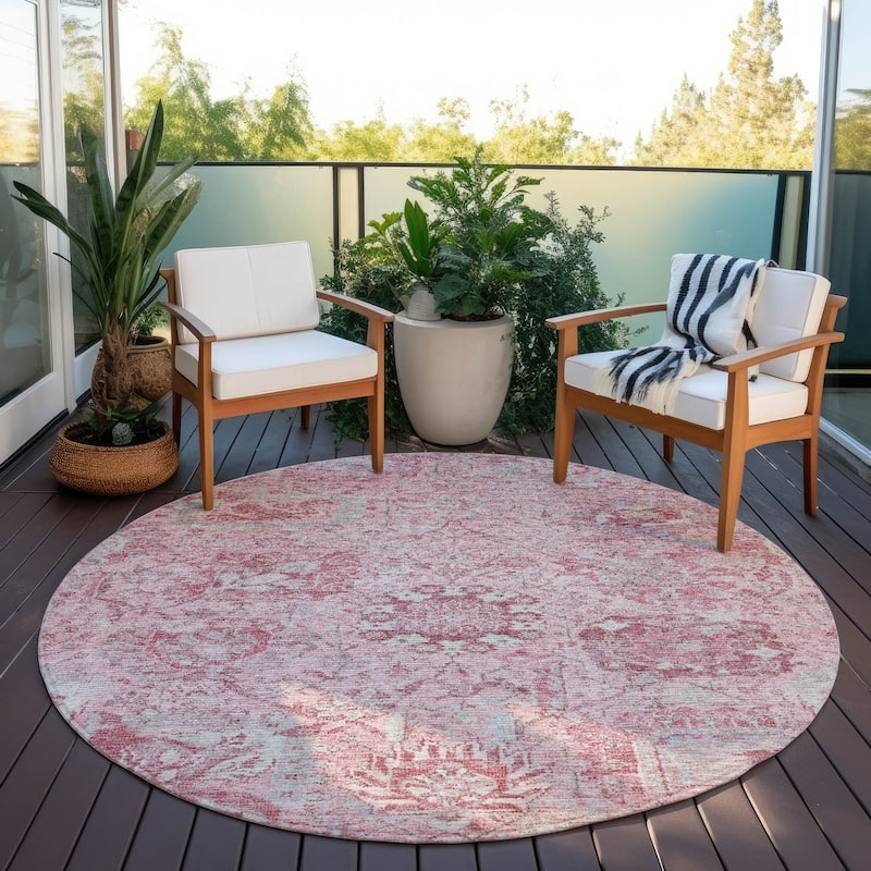 Machine Washable Indoor/ Outdoor Vintage Traditional Chantille Rug