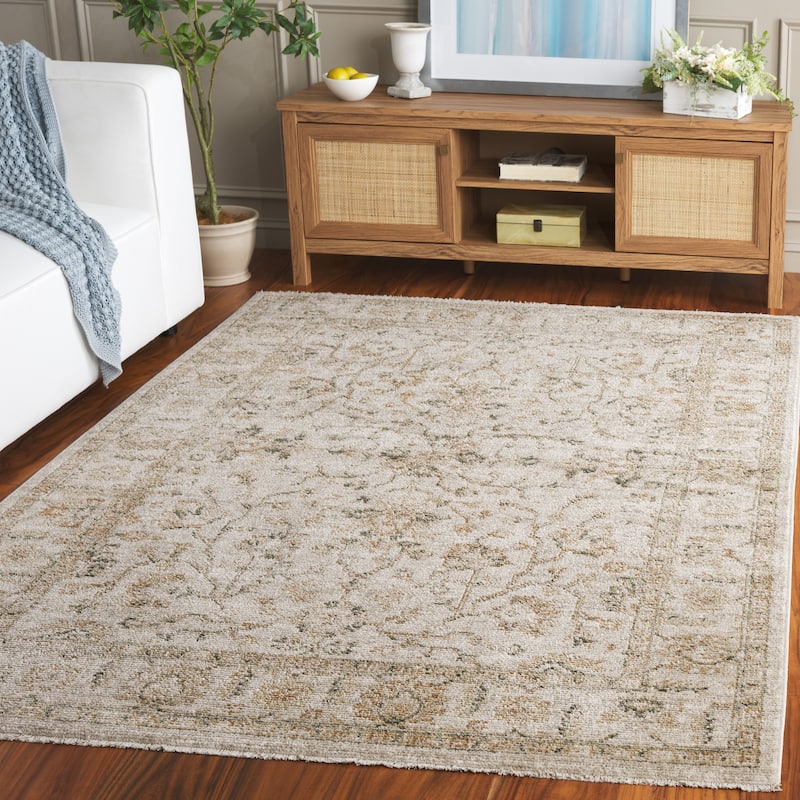 SAFAVIEH Hazel Vula Traditional Oriental Rug - 5'3" x 7'6" - Ivory/Beige