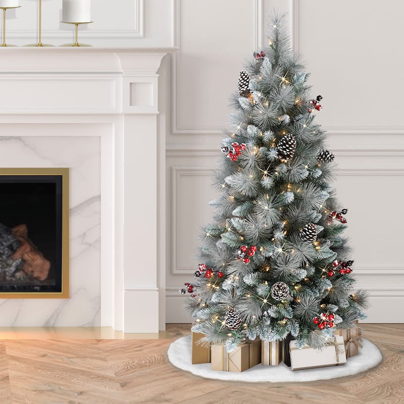Puleo International 4.5' Pre-Lit Sterling Pine Artificial Tree - 4.5 Foot - Green