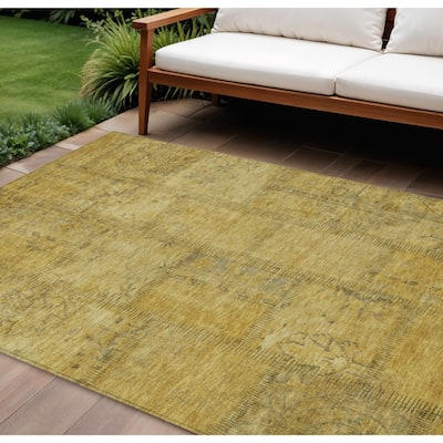 HomeRoots Patchwork Transitional Rectangle Outdoor Rug