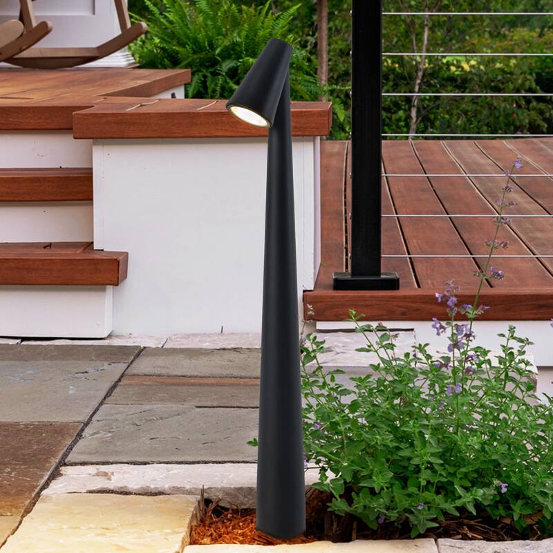 C Cattleya Low-Voltage Matte Black Aluminum 3000K LED Outdoor Path Light