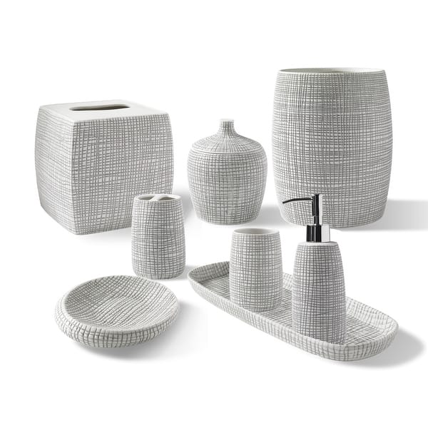 Kassatex Raffia Bath Accessory collection