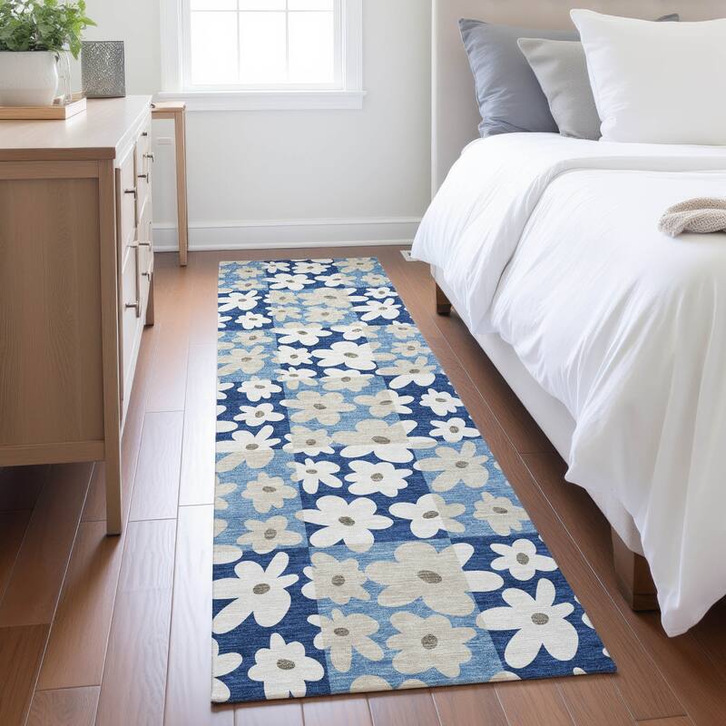 Machine Washable Indoor/ Outdoor Floral Krissy Chantille Rug