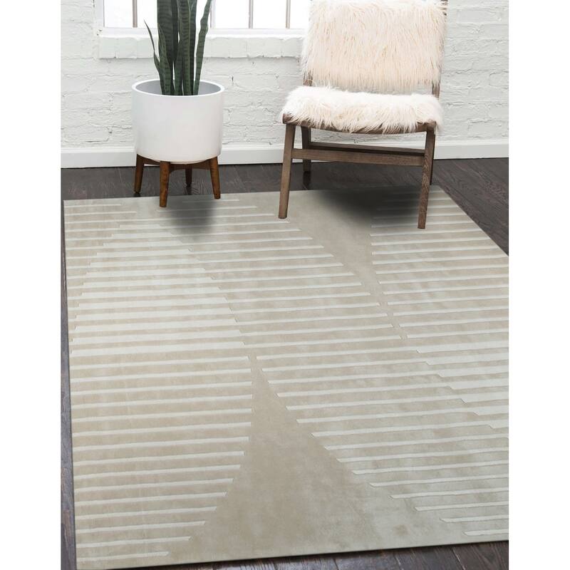 Beige Hand-Tufted Wool Contemporary Modern Area Rug, Luxurious Soft Texture for Bedrooms or Home Interiors - L