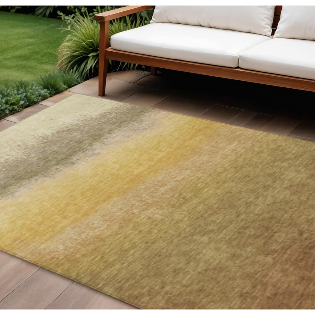 HomeRoots Ombre Transitional Rectangle Outdoor Rug