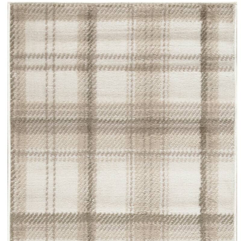 Cinon Power Loomed Traditional Durable Area Rug By HomeRoots - 90' X '27' X '0.5