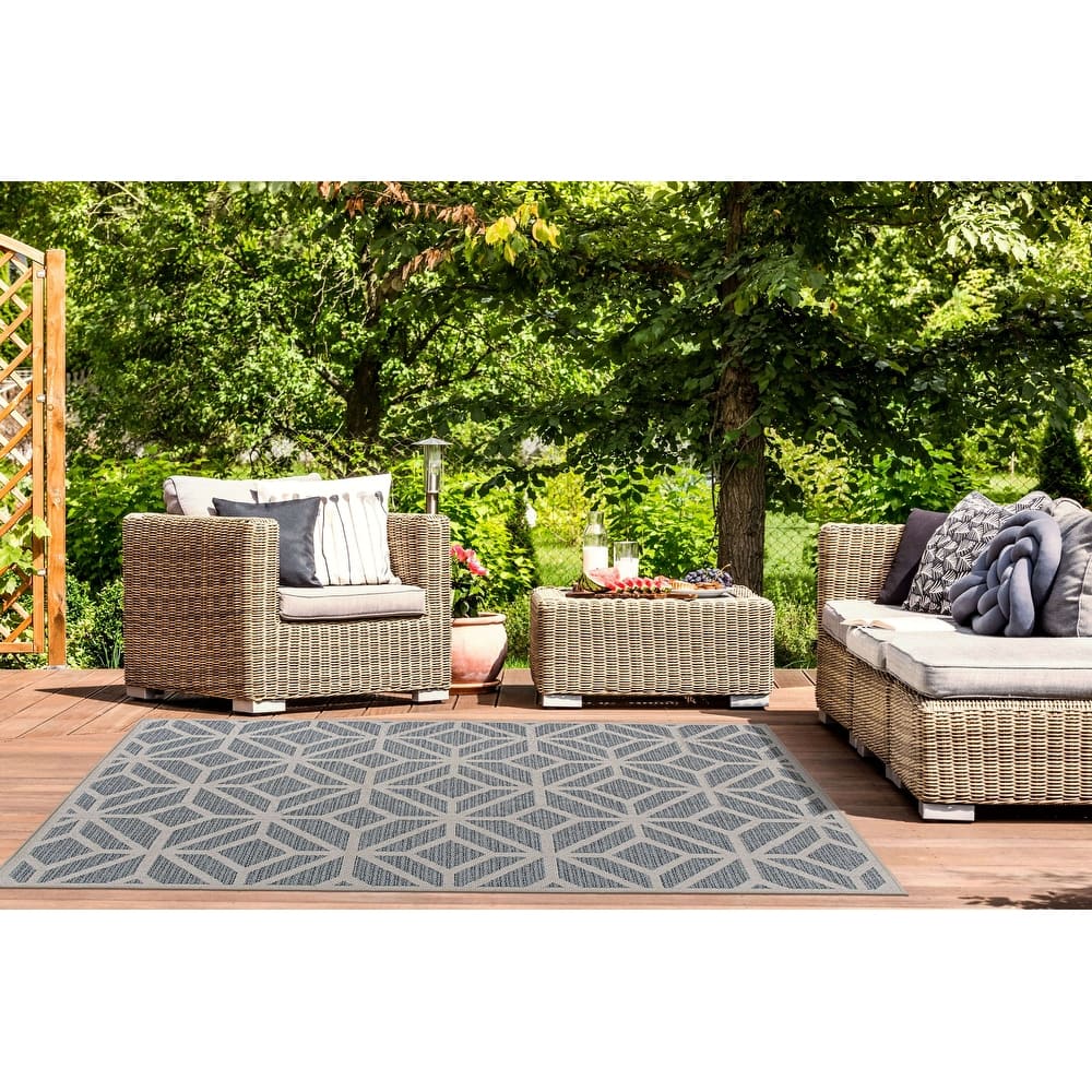 World Rug Gallery Modern Contemporary Geometric Indoor/Outdoor Area Rug