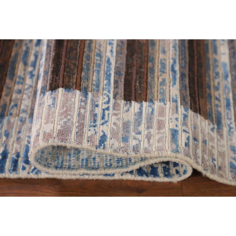 Striped / Abstract Accent Rug Hand-Knotted Wool Carpet - 2'8"x 4'9"