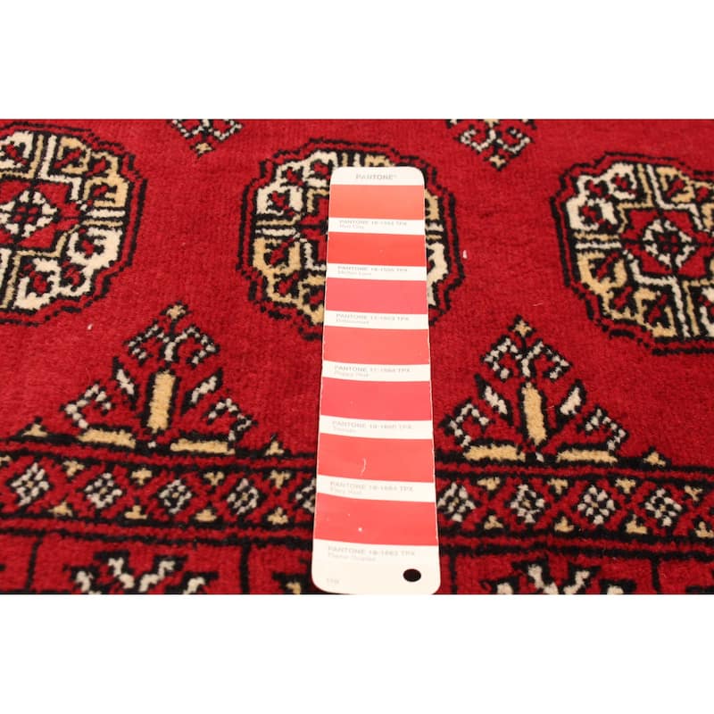 ECARPETGALLERY Hand-knotted Peshawar Bokhara Red Wool Rug - 3'1 x 4'9