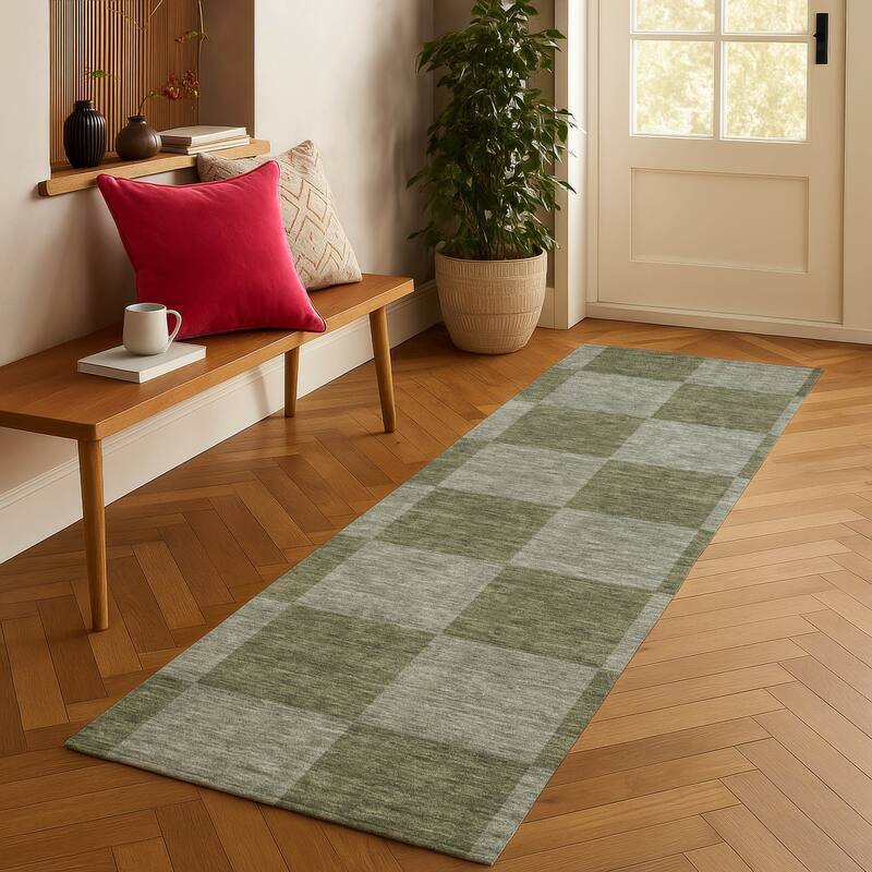 Machine Washable Indoor/ Outdoor Modern Checker Chantille Rug